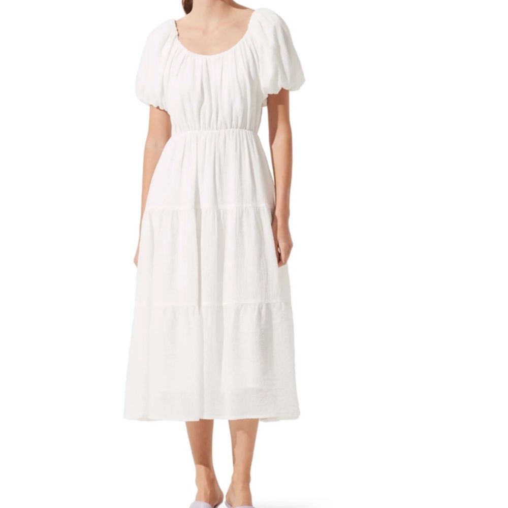 ASTR The Label Tiered Short Sleeve Dress L